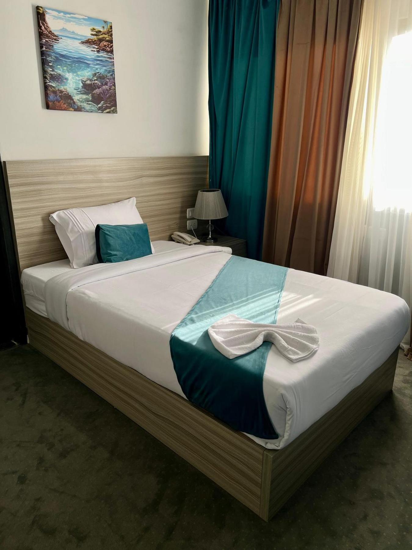 Mar Charbel Hotel Le Caire Extérieur photo