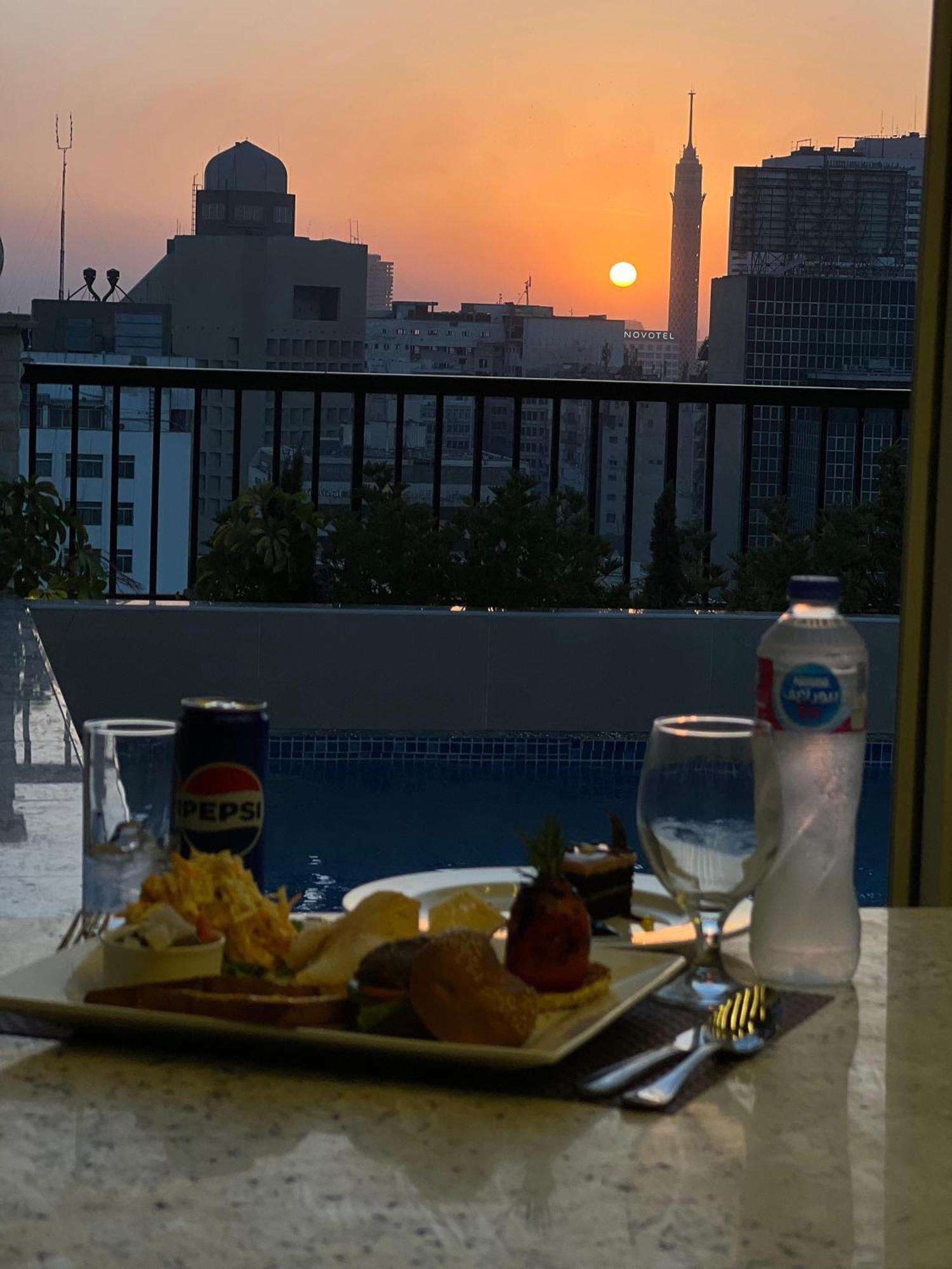 Mar Charbel Hotel Le Caire Extérieur photo