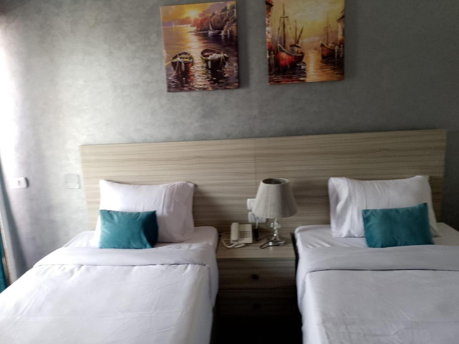 Mar Charbel Hotel Le Caire Extérieur photo