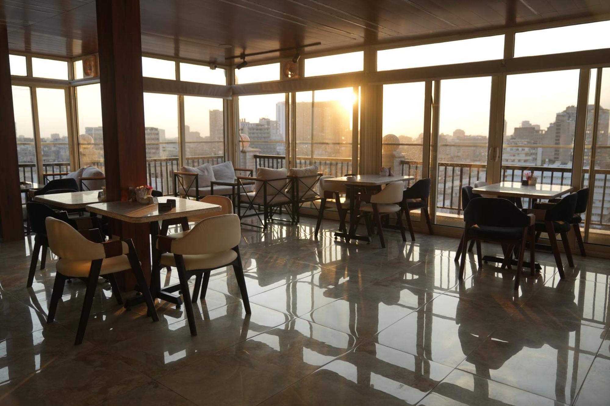 Mar Charbel Hotel Le Caire Extérieur photo