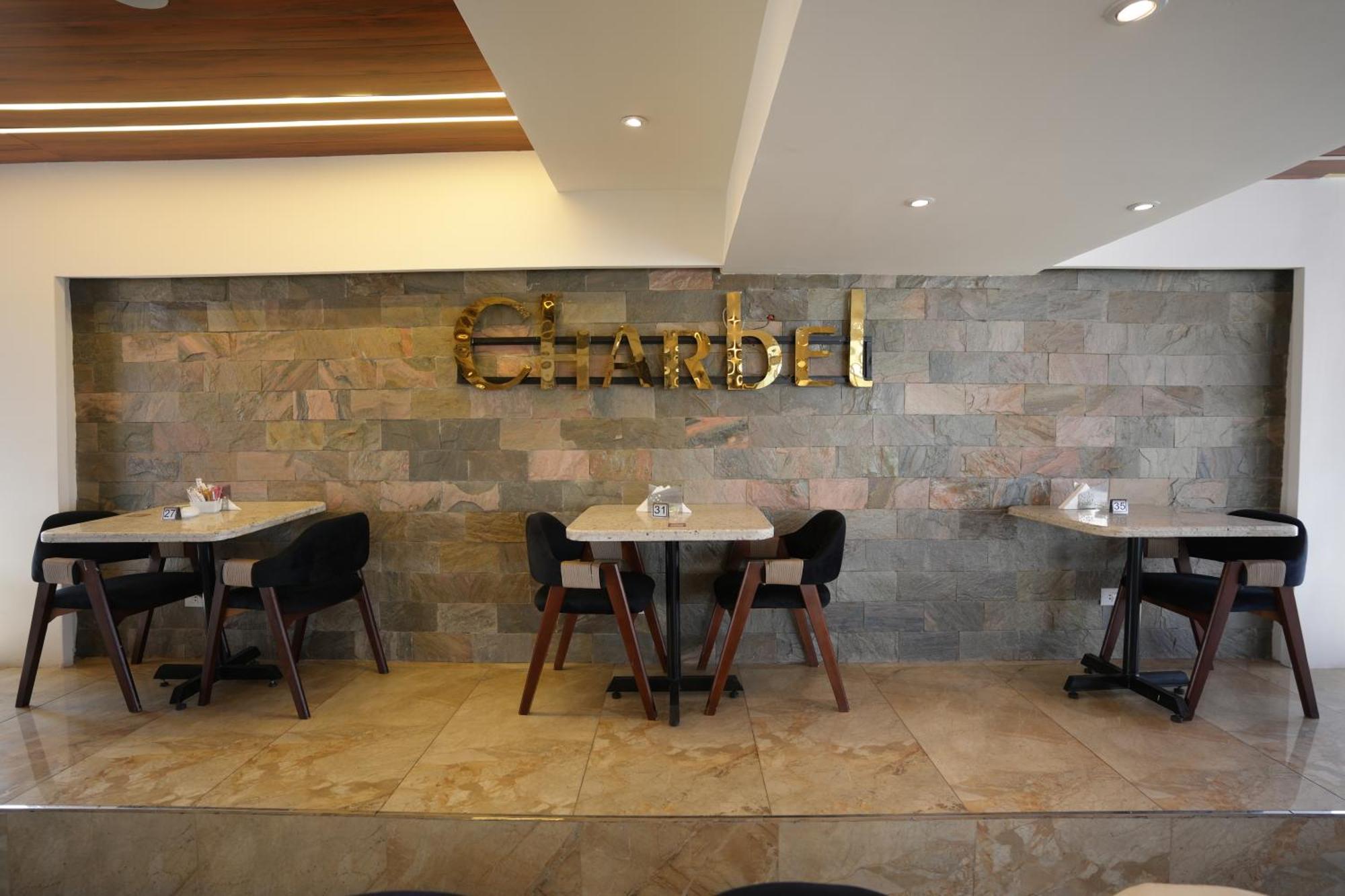 Mar Charbel Hotel Le Caire Extérieur photo