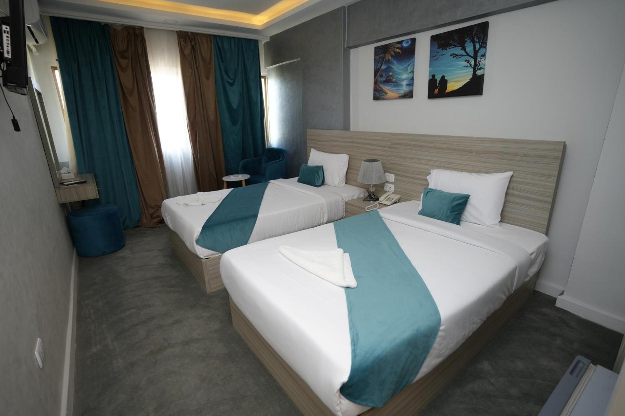 Mar Charbel Hotel Le Caire Extérieur photo